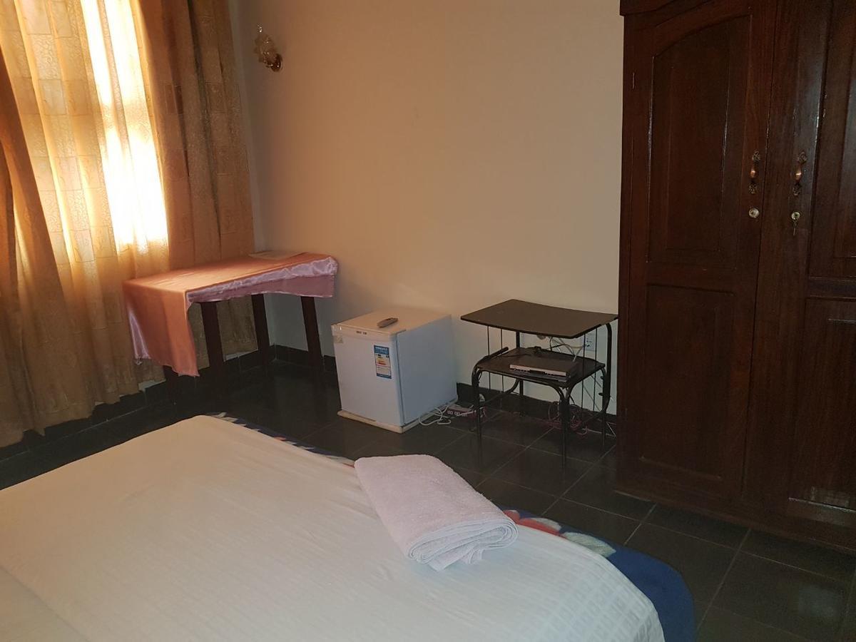 Centre D' Accueil Joli Reve Hotell Kisangani Eksteriør bilde